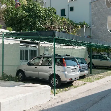 Galija شقة بيساك