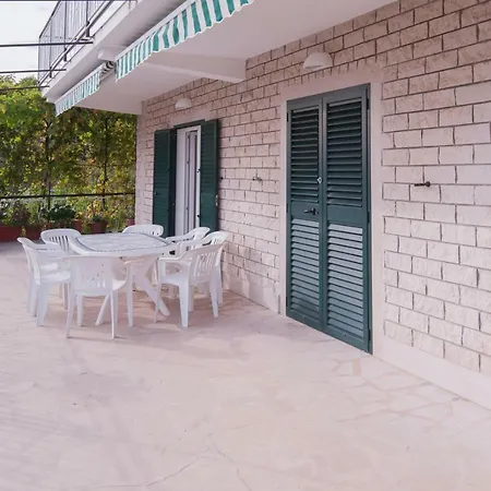 Galija Διαμέρισμα