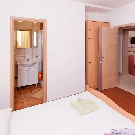 Galija شقة بيساك
