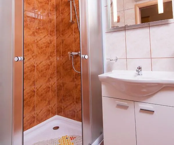 Galija Διαμέρισμα Pisak