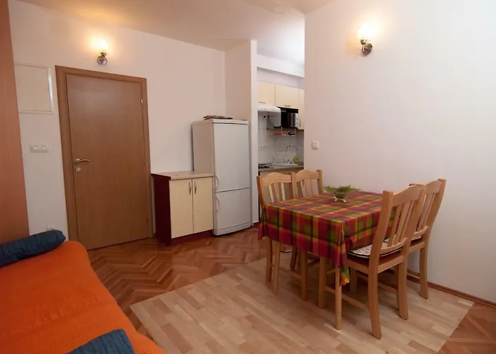 Galija Διαμέρισμα Pisak